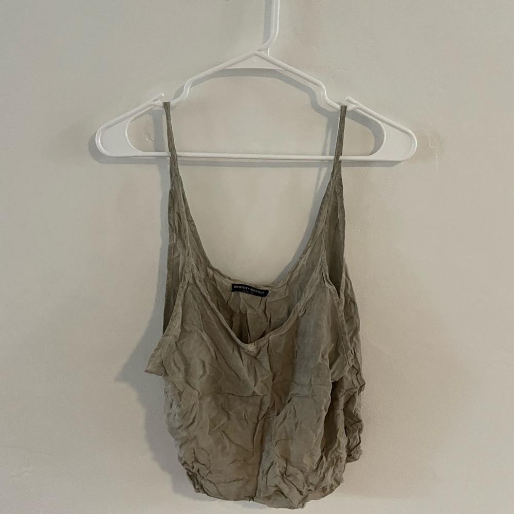 Brandy Melville tanks